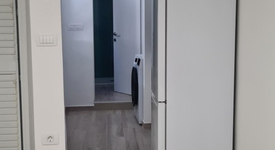 Prosta postelja za 1 študentko