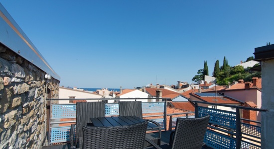 Stanovanje z eno spalnico in teraso - Piran