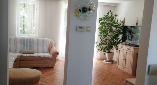 Oddam ležišče študentu od 01.07.d0 30.09.2025