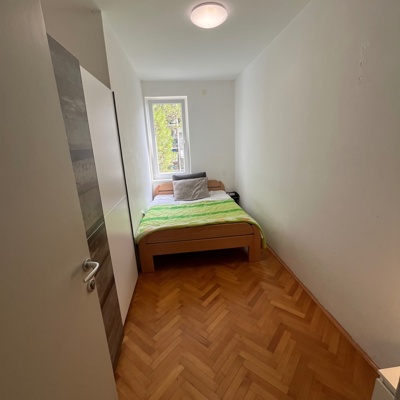 LUCIJA center, SOBA v 4 sobnem stanovanju