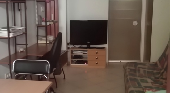 dvosobno stanovanje za tri študentke