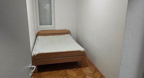 Lucija, soba z francosko posteljo za dolgoročni najem