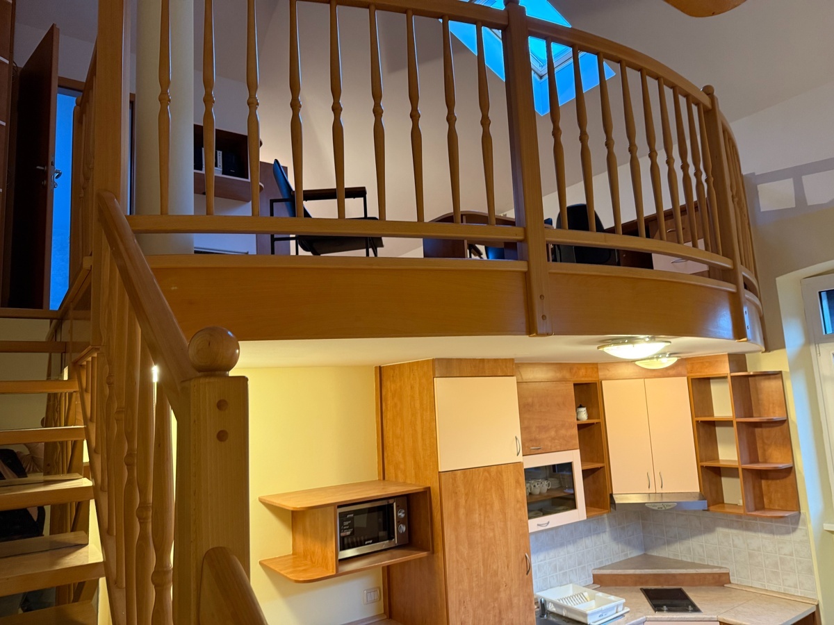 Apartma