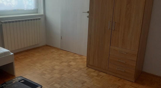 Oddaja enoposteljne sobe v stanovanju