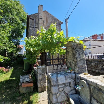 Garsonjera 50m2 KOZINA