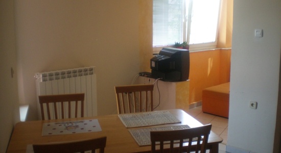 Trosobno stanovanje Koper center