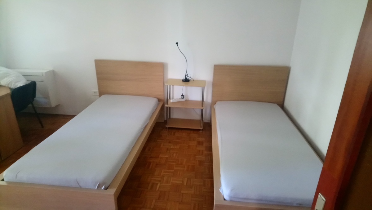 SOBA - ROOM 